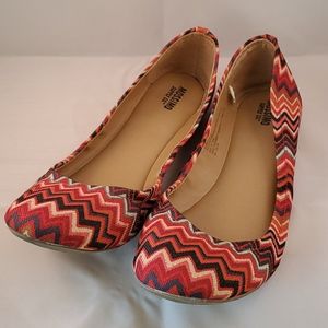 Mossimo Flats